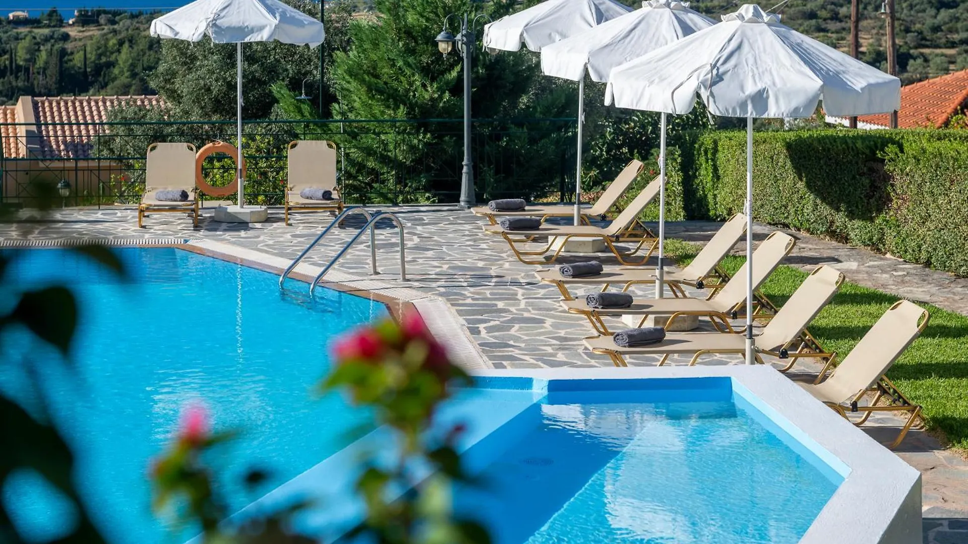 Kefalonian Oneira Villas Mousata 0*,
